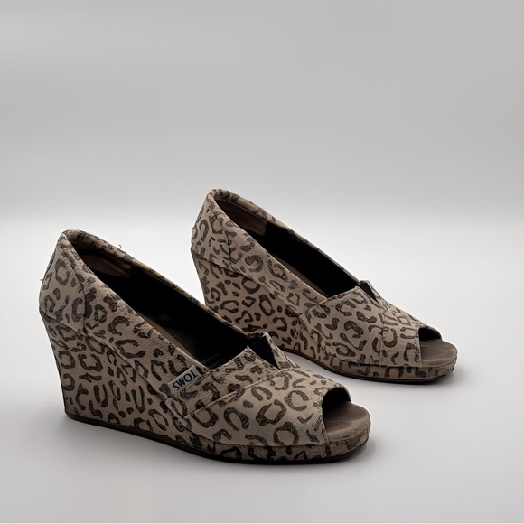 Toms Wedge Snow Leopard Print Ankle Canvas Heel Bootie Shoes Women’s Sz 7 Animal - Picture 1 of 9